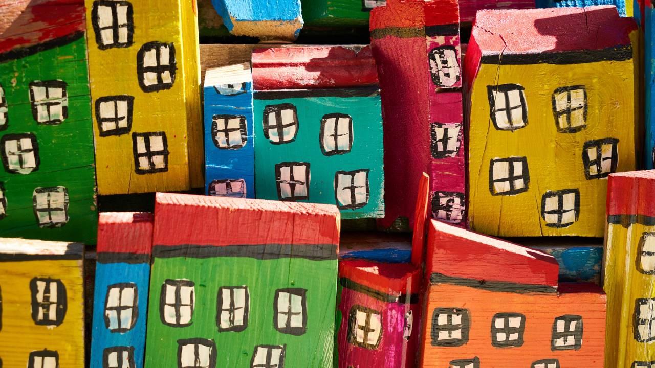Casas pintadas coloridas