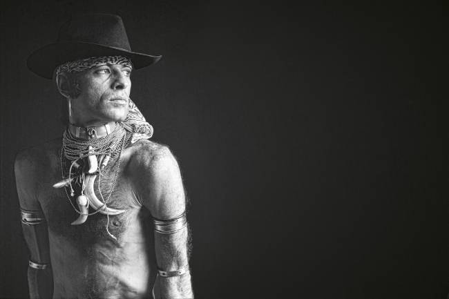 Ney Matogrosso prepara disco, ganha biografia e está em paz aos 80