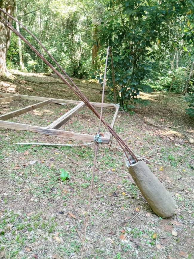 CELEIDA Obra de Celeida Tostes destruída, no Parque da Cidade