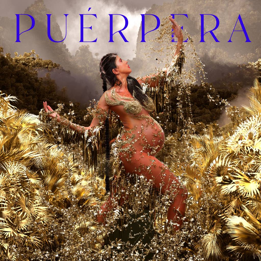 Capa do disco Puérpera, de Lila, traz a cantora grávida na mata