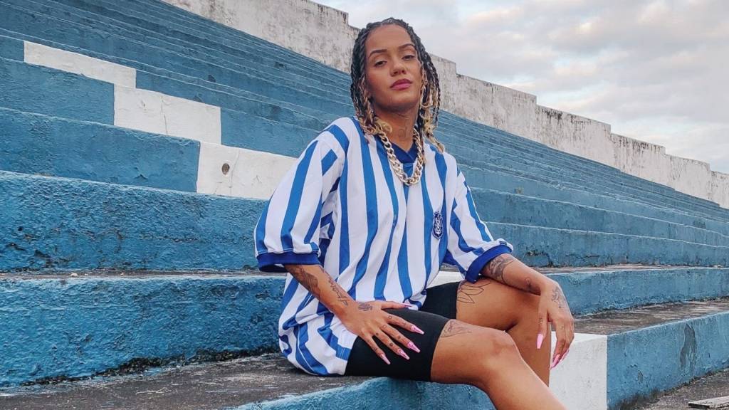 Identidade do subúrbio carioca inspira cultura retrô no futebol