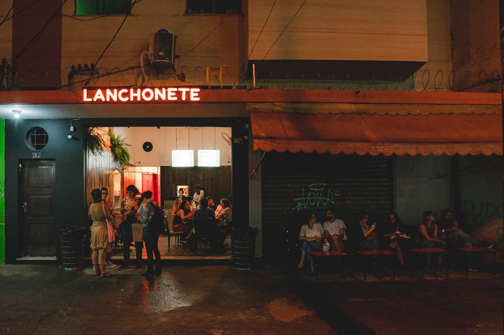 Lanchonete: fachada do ambiente em Botafogo
