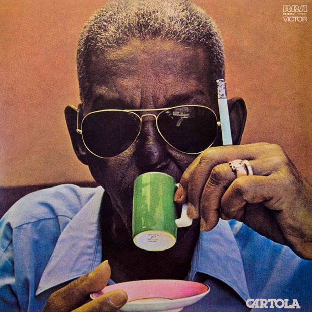 Capa do álbum “Verde Que Te Quero Rosa” de Cartola, em 1977.