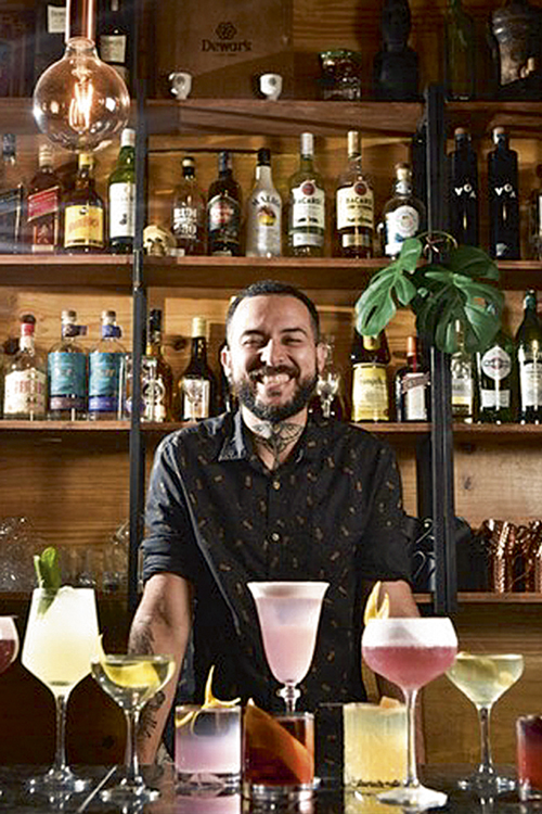 Vian Cocktail Bar -