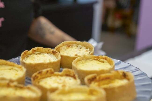 Em saboroso processo de expansão, Gato Café aporta na Barra