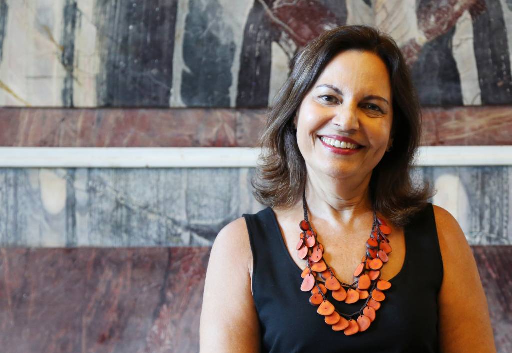 Mais uma baixa: Yole Mendonça deixa direção da escola do Parque Lage