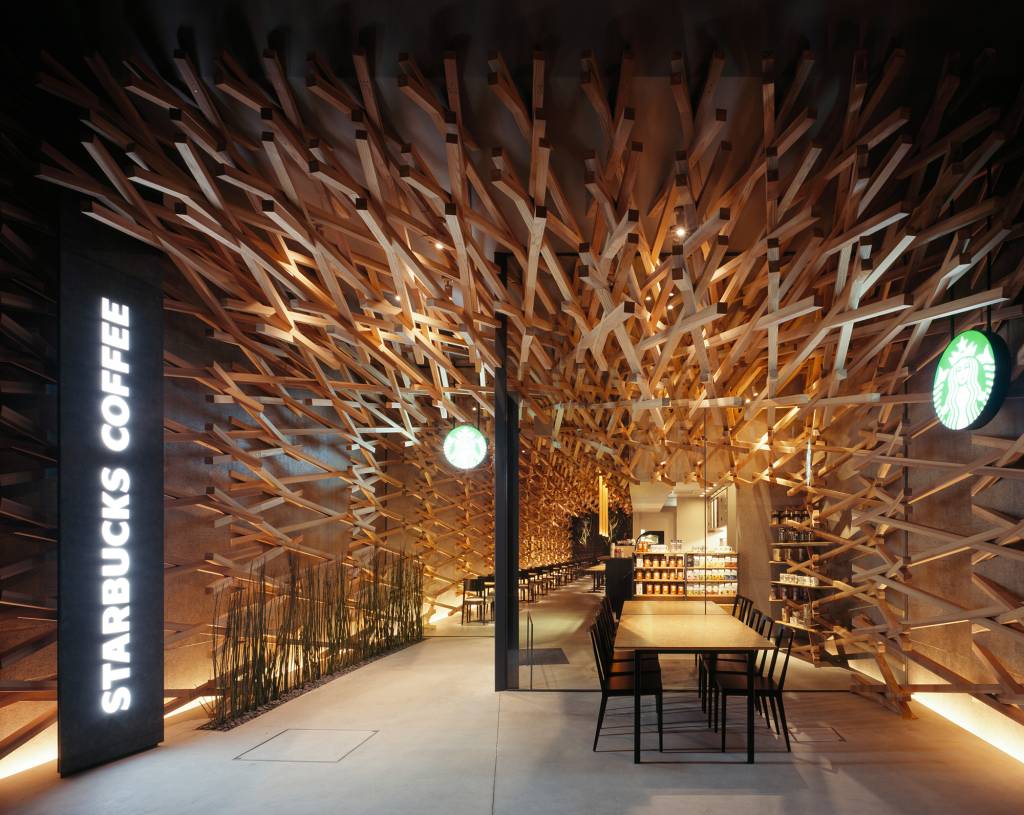 Loja do Starbucks em Fukuoka. Projeto de Kengo Kuma