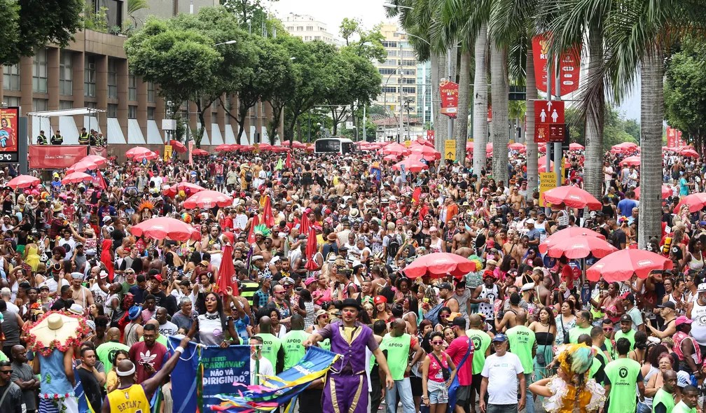 Desfile do Bola Preta