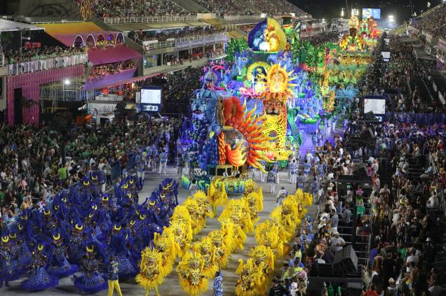 As cores da Unidos da Tijuca: desfile levantou a Sapucaí