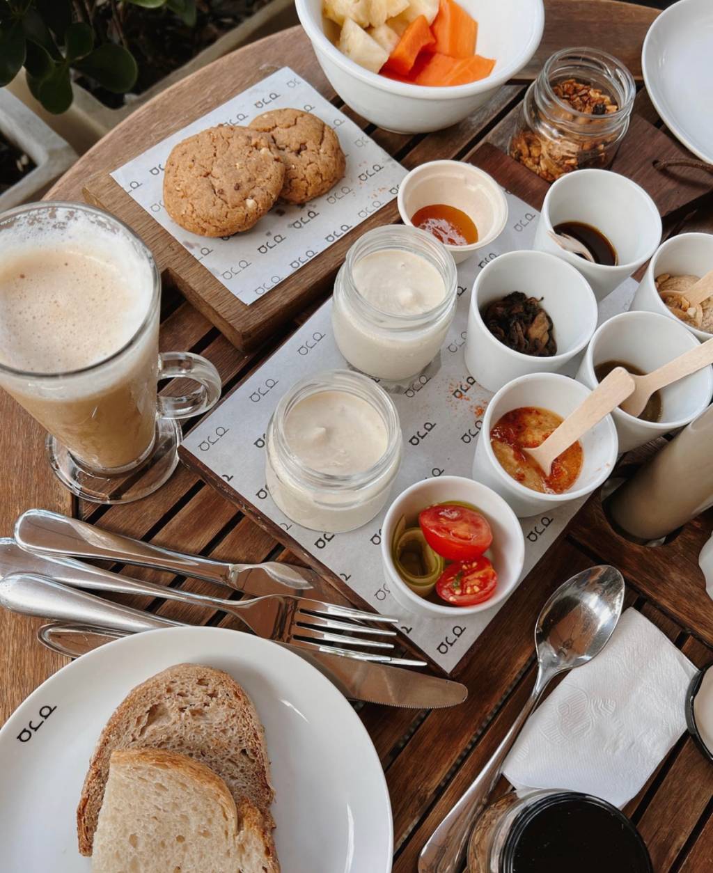Arp bar Arp: café completo tem versão vegana que agrada até quem gosta de comer carne