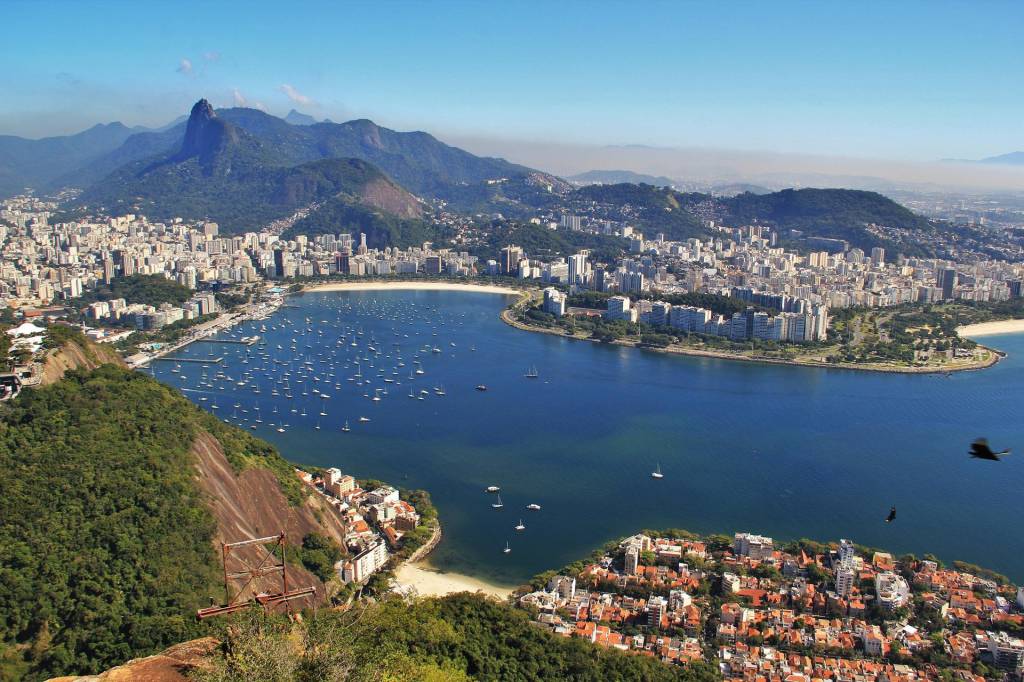 Foto mostra a cidade do Rio vista do Pão de Açúcar