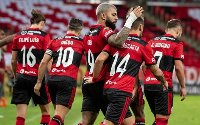 Azar no campo, sorte na receita: Flamengo é campeão no faturamento