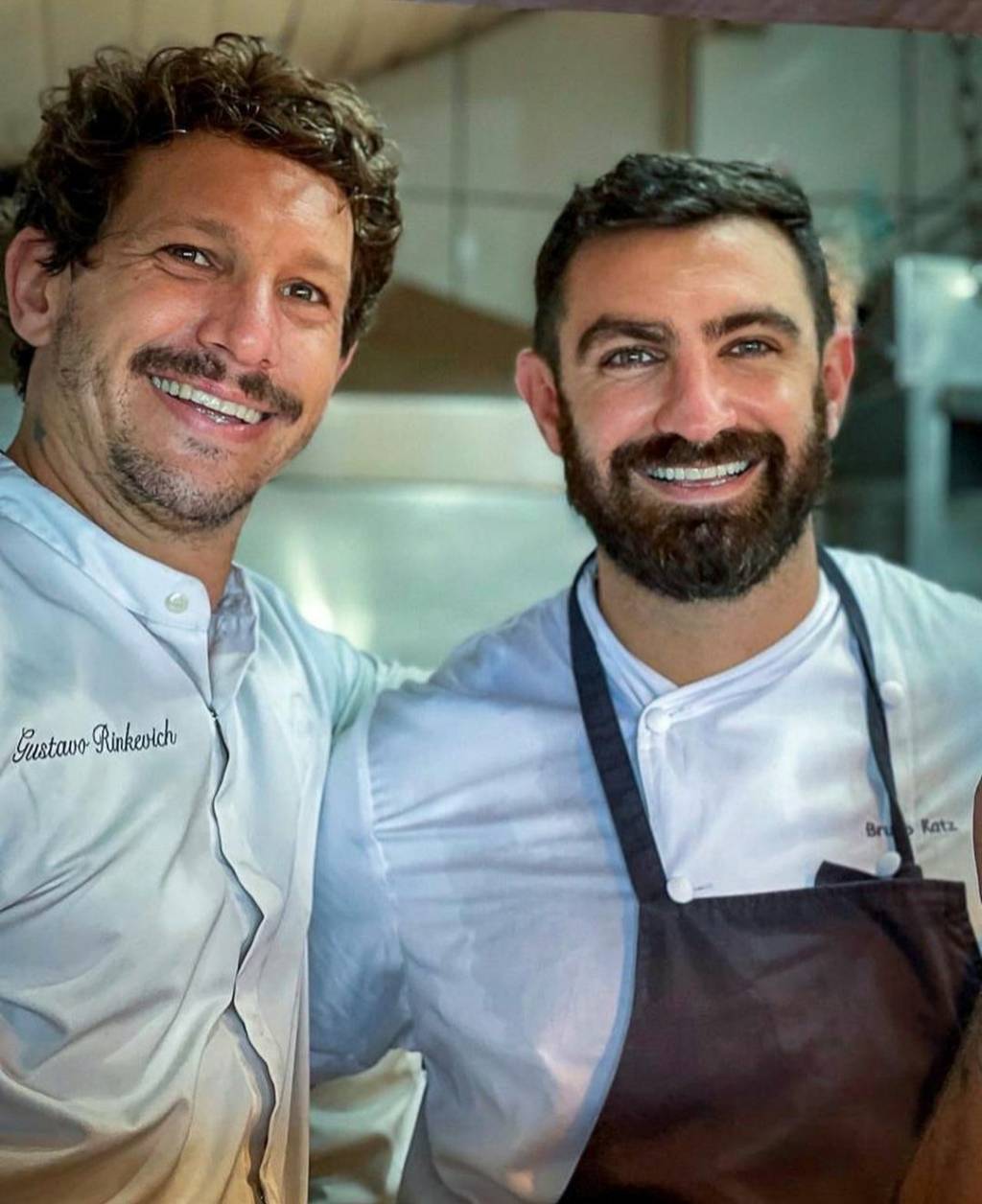 Chanchada: Gustavo (à esquerda) e Bruno Katz vão cozinhar a quatro mãos em Botafogo