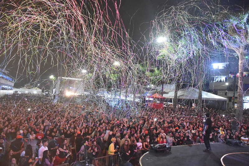 o rapper Xamã lotou a Praça Mestre Dominguinhos no Festival de Inverno de Garanhuns.