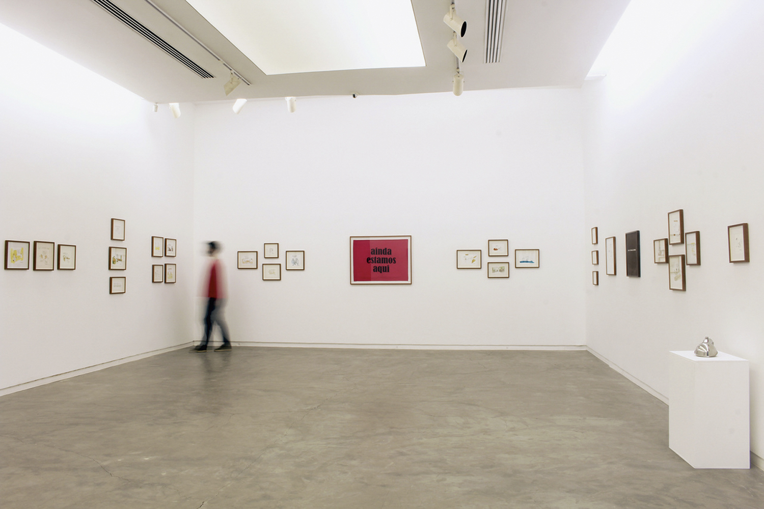 Dahmer na Galeria Silvia Cintra: mostra com tirinhas do cartunista e peças únicas em exposição -