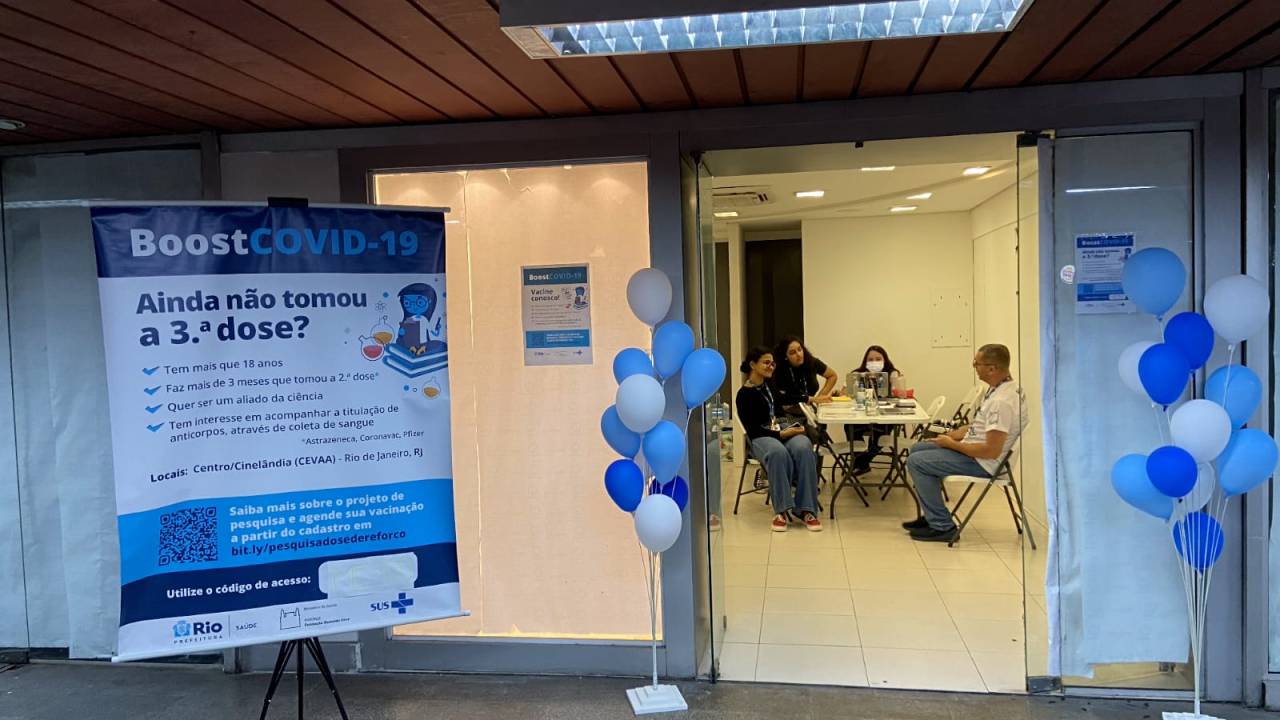 MetrôRio: até sexta (29), voluntários podem participar de estudo sobre a terceira dose da vacina contra Covid-19 na estação General Osório.