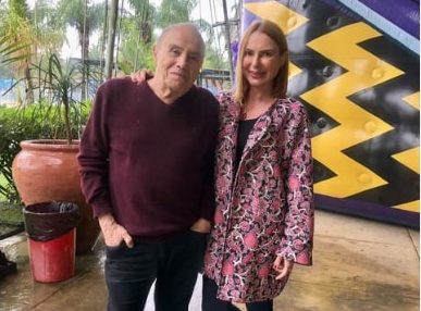 Mulher de Stenio Garcia se justifica sobre interrupção de entrevista