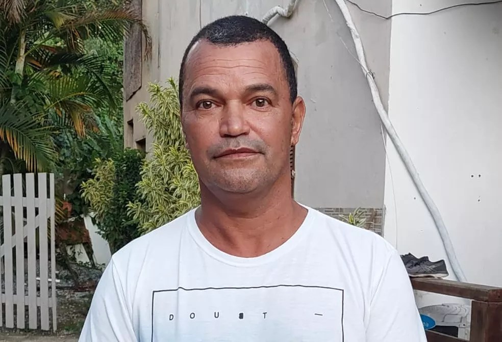 Jardineiro Nelson Nedy Ribeiro, de 50 anos, caiu no mar no Roncador e foi arrastado para a Ilha de Palmas