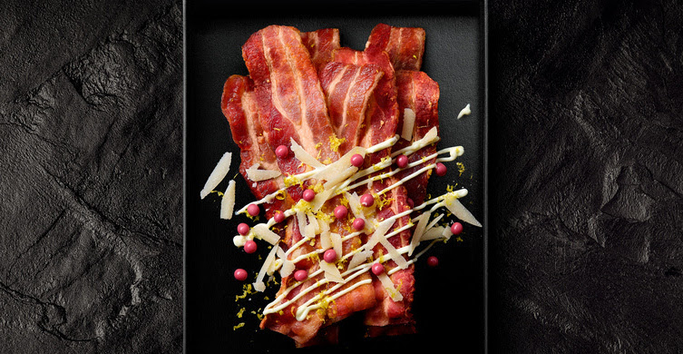 Bacon hits: tiras crocantes de bacon com coberturas são novidade