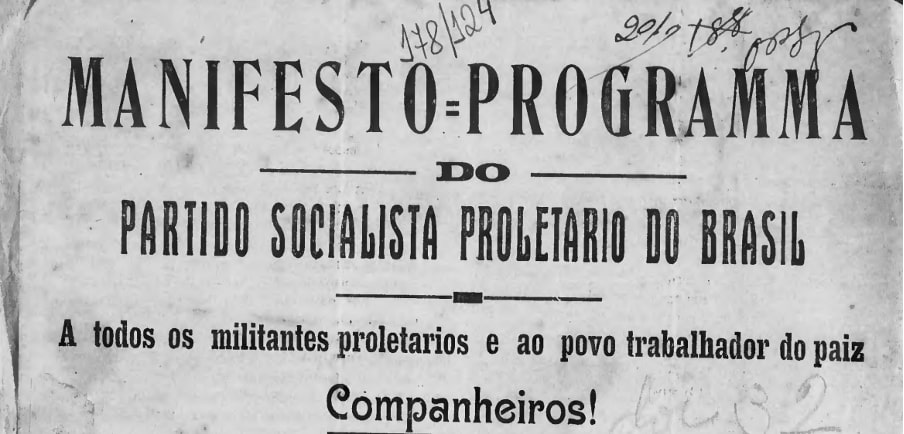 Foto mostra título do Mafinesto do Partido Socialista Proletário