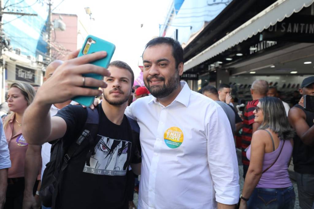 Claudio Castro, governador candidato à reeleição pelo PL, com oligação Avante/DC/MDB/PL/PMN/Podemos/PP/PROS/PRTB/PSC/PTB/Republicanos/Solidariedade/União Brasil - eleições 2022