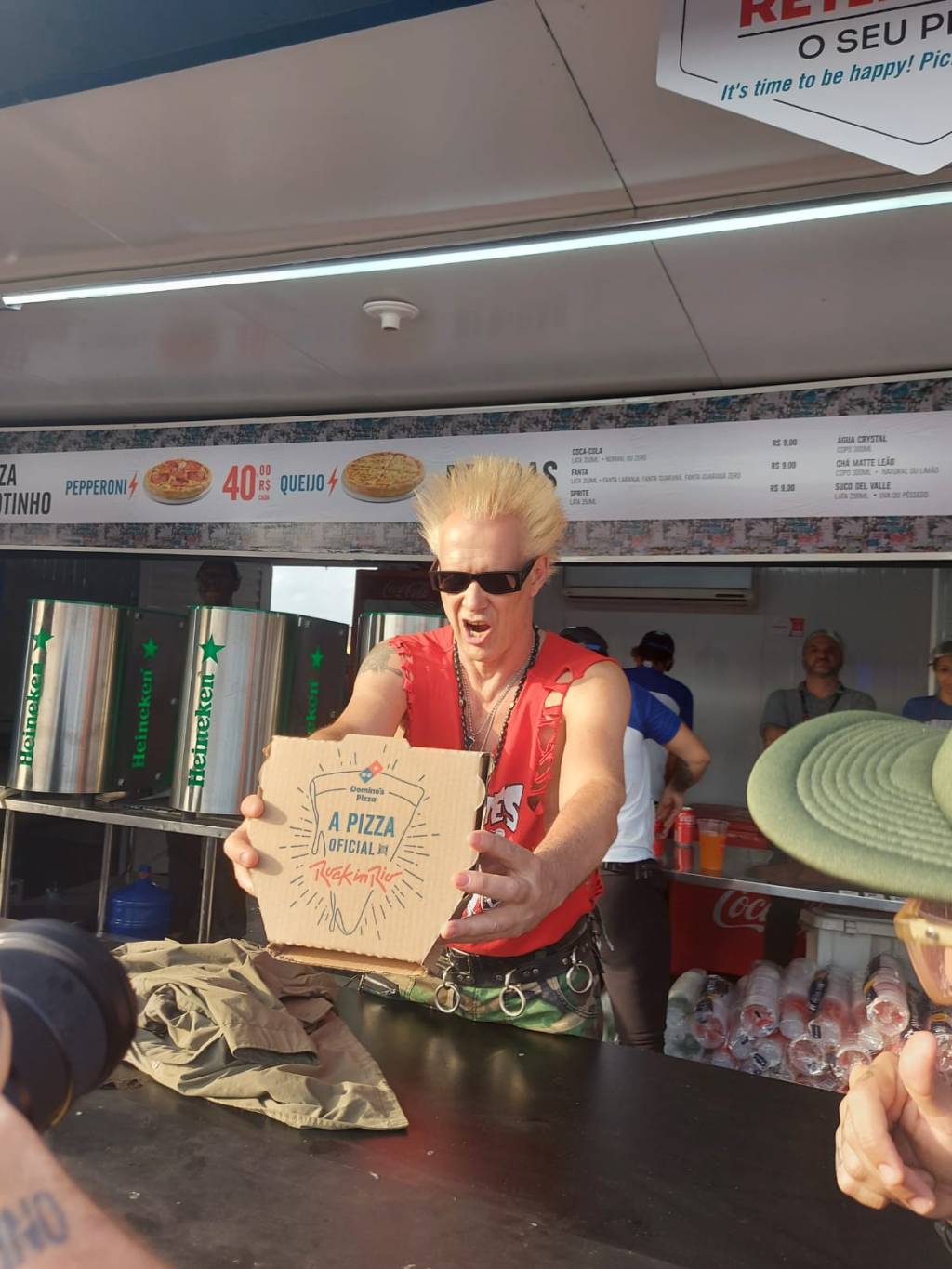 Supla: garoto-propaganda de pizza e vontade de substituir Justin Bieber
