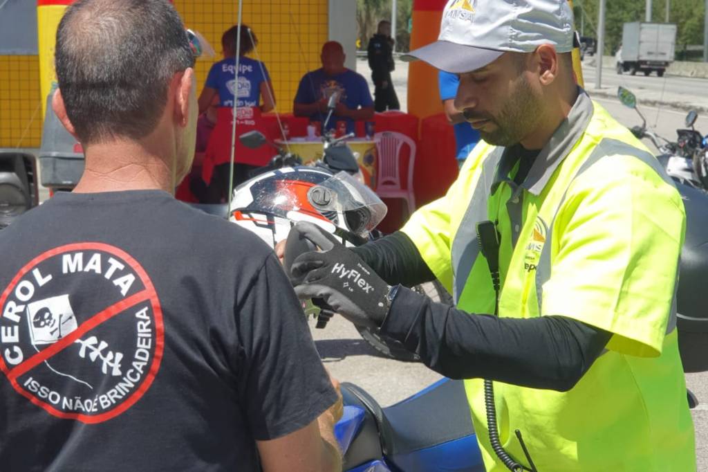 Acidentes com motos representam 80% das mortes na Linha Amarela, Rio de  Janeiro
