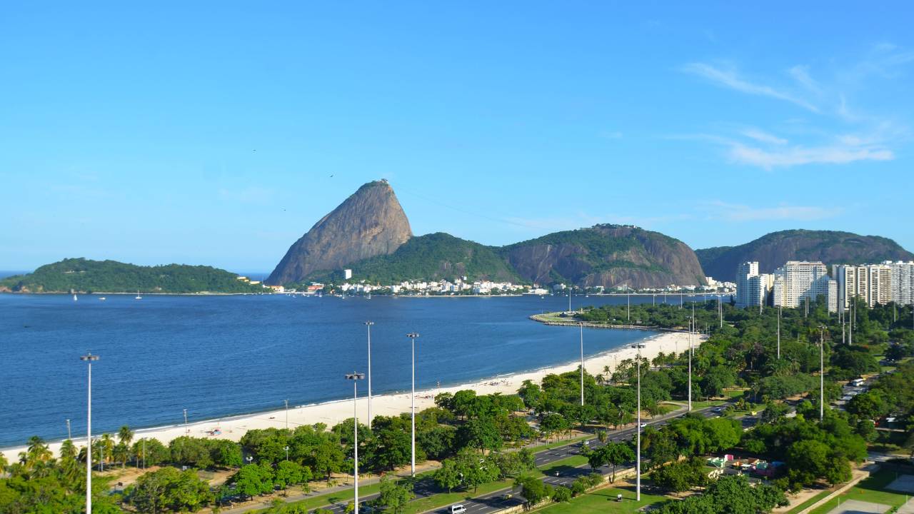 Foto mostra vista aérea do Aterro do Flamengo