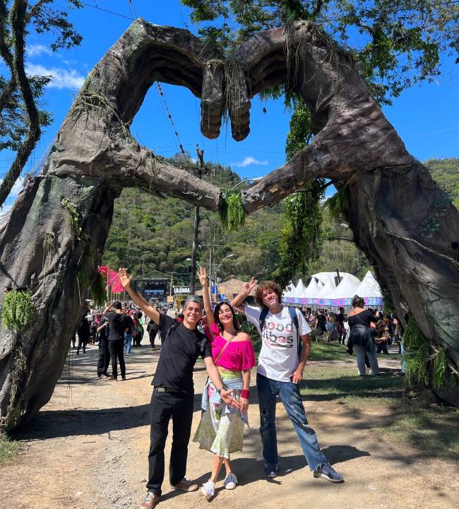 Rock The Mountain Nave Avatar: Vibe floresta e amor venceu na entrada do RTM