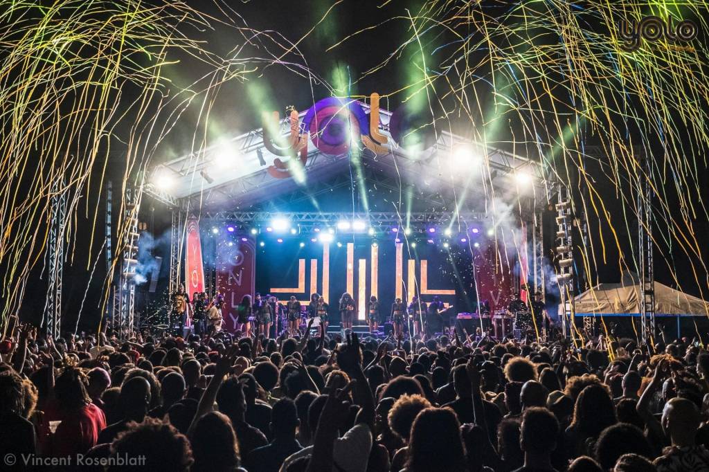 Festival Zona Preta estreia com baile charme, festas, DJs e feijoada