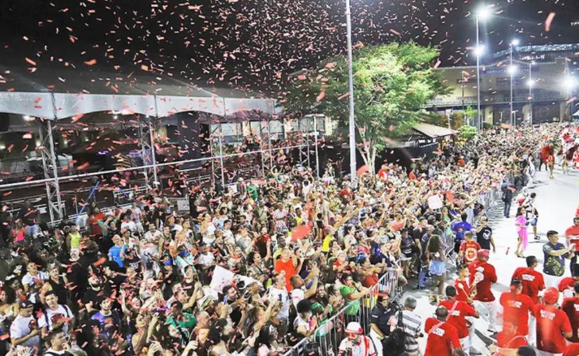 Escolas de samba do grupo especial do Rio de Janeiro se apresentarão nos dias 3 e 4 de dezembro na cidade do samba.