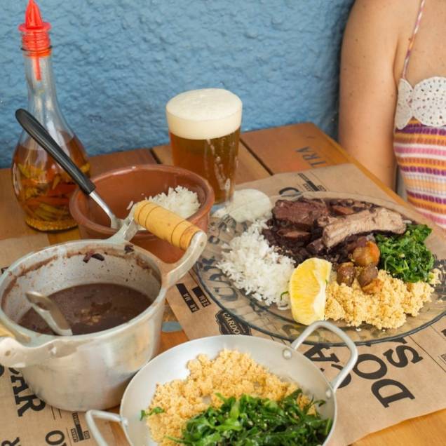 Armazém Cardosão: feijoada é um clássico Armazém Cardosão: feijoada é um clássico