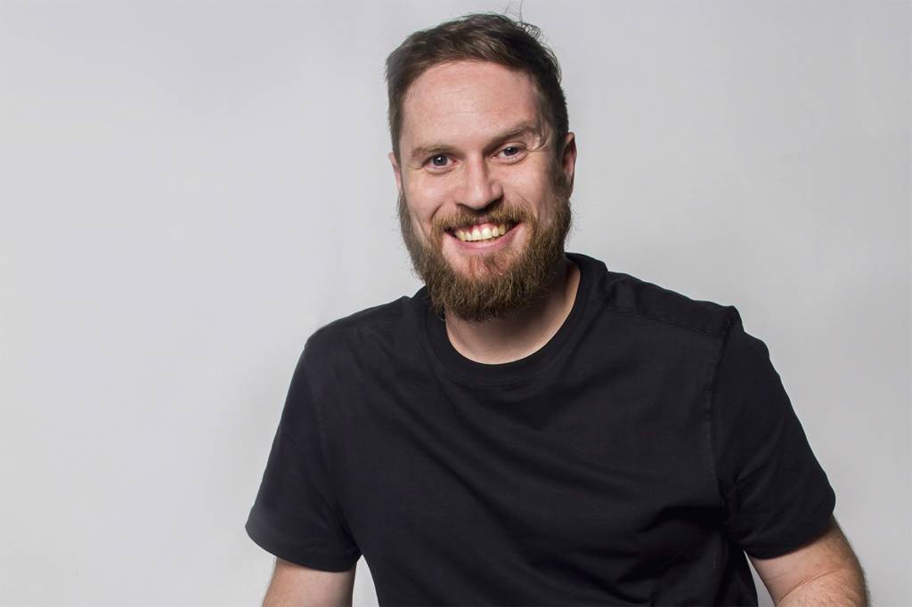 O carioca do ano Marco Fisbhen vence na categoria educação