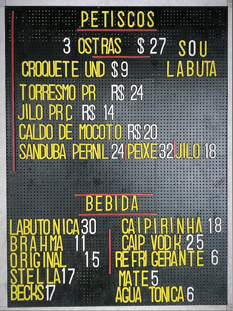 Labuta-Bar.jpg Labuta Bar