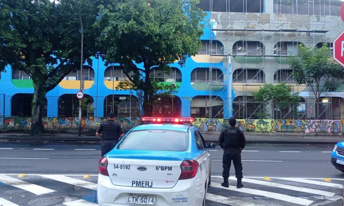 PM reforça patrulhamento em escolas da Tijuca