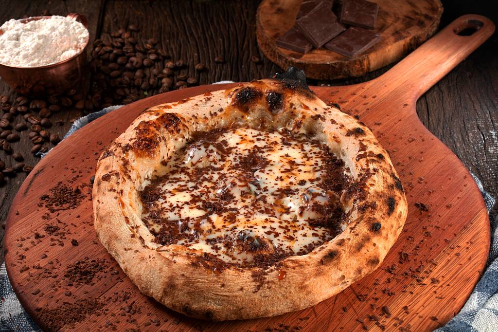Artesanos: a pizza Tiramissú está entre as redondas de longa maturação