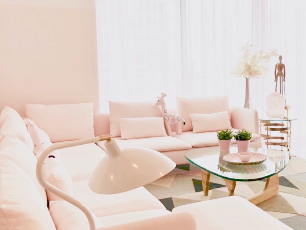 Barbiecore: Brunete Fraccaroli mostra como usar o rosa na decoração