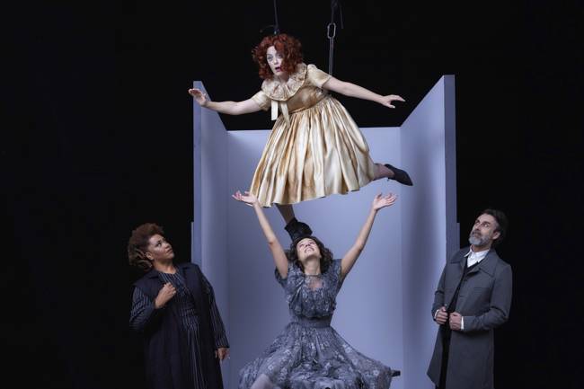 Peça no CCBB mostra como menina inspirou Kafka a voltar a escrever