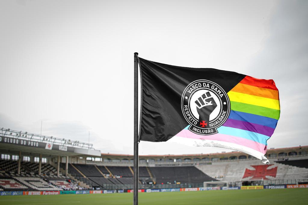 Vaso terá bandeirinhas de escanteio em apoio a comunidade LGBTQIA+ na partida de hoje