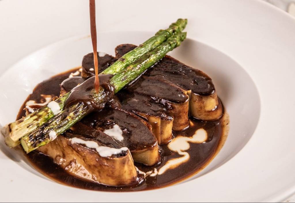 Comida que conforta: restaurantes lançam novidades para o inverno