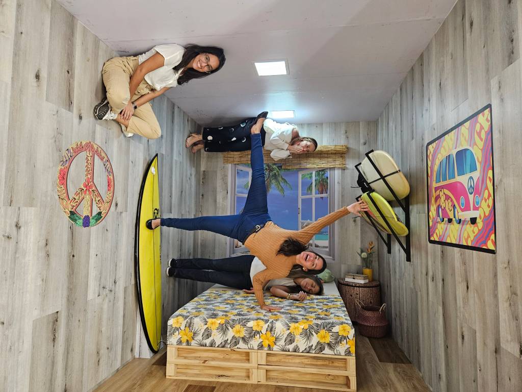 Me engana que eu ‘posto’: Museu das Ilusões encanta adultos e crianças