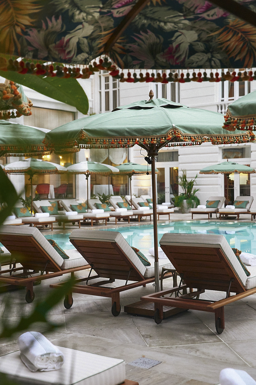 5J9A6644.jpg Ano do centenário: a piscina ganhou nova decoração e a fachada foi reformada