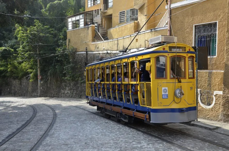 Bonde de Santa Teresa tem serviço parcial, sem alcançar o Silvestre e a estação Paula Matos