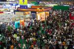 Foto mostra público lotando Bienal do Livri