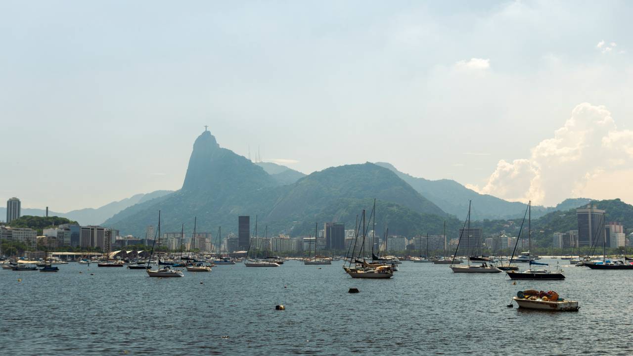 Baía de Guanabara receberá barco com show de drags