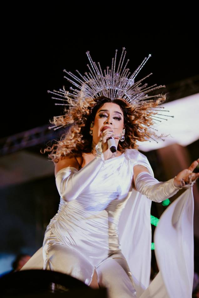 Gloria Groove apresentou "Noites de Glória" pela primeira vez no Rio Gloria Groove apresentou "Noites de Glória" pela primeira vez no Rio