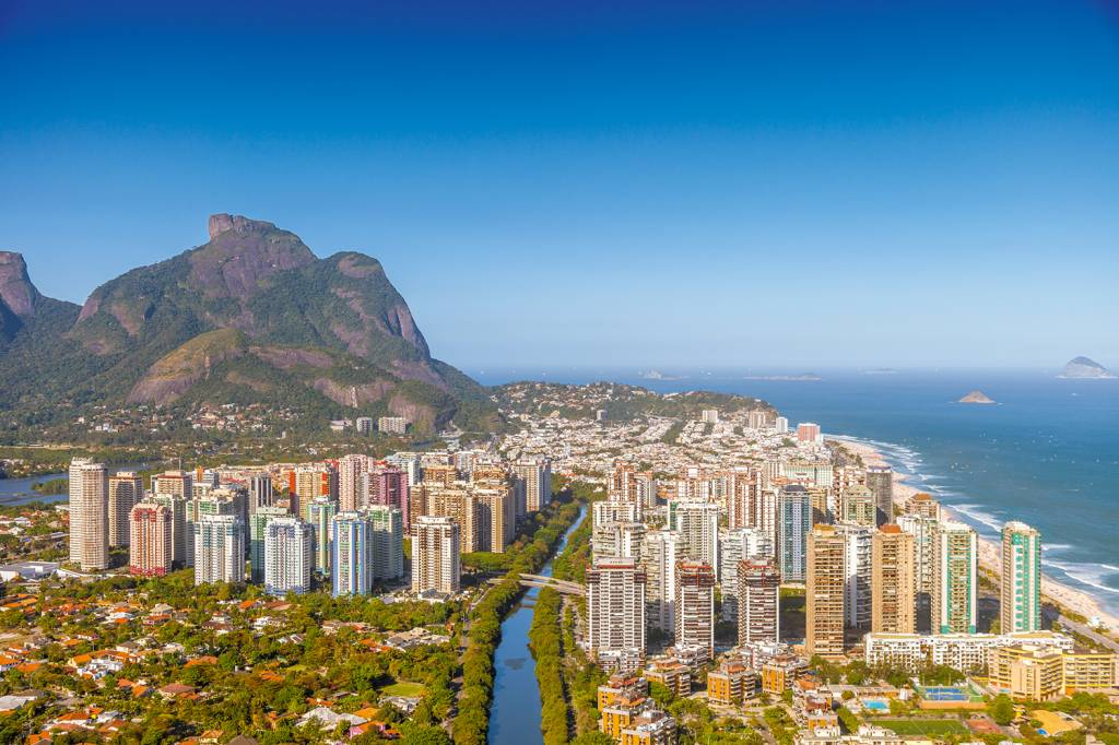 Meu vizinho é miliciano: bandidos cruzam o caminho de moradores da Barra