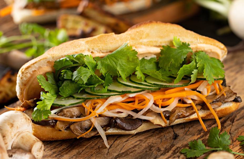 Hanoi: casa aberta para servir o sanduíche vietnamita Hanoi: casa aberta para servir o sanduíche vietnamita