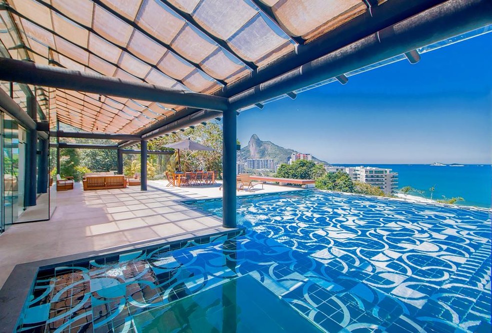 Tá salgado! Diárias em mansões durante o Réveillon chegam a 70 mil reais