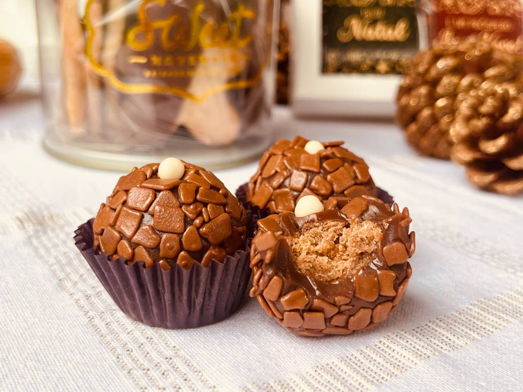 Sweet November: brigadeiro ao leite recheado com panetone